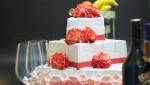 Свадебный торт с   розами